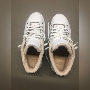 UGG High Top Leather Sneakers - M8 W10